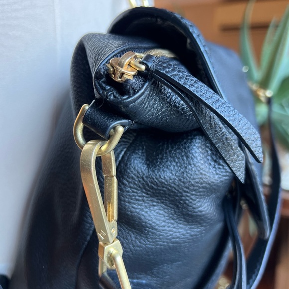 Vera Bradley 3-Way Pebble Leather Mallory Convertible Backpack, Crossbody, Short - Picture 5 of 11